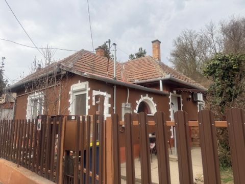 Eladó Ház 2244 Úri 