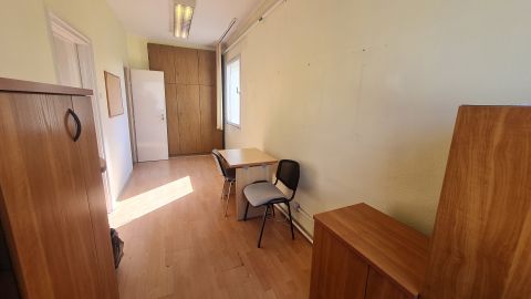 Kiadó Iroda 8900 Zalaegerszeg 