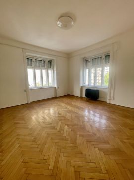 Eladó Lakás 1083 Budapest 8. kerület , Corvin sétány mellett