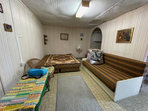 Eladó Ház 6064 Tiszaug Tiszaug csendes utcájában könnyűszerkezetes nyaraló eladó