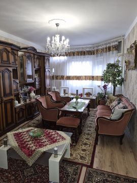 Eladó Lakás 7300 Komló 