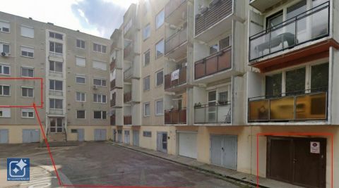 Eladó Tároló/Raktár 2000 Szentendre 