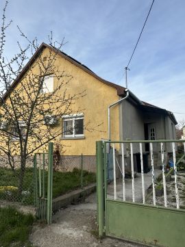 Eladó Ház 8251 Zánka 