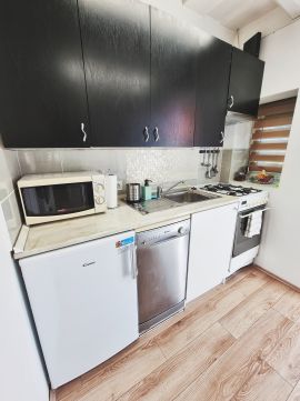 Kiadó Lakás 3200 Gyöngyös , Kórháznál