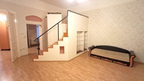 Kiadó Lakás 9700 Szombathely 