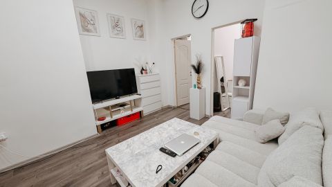 Eladó Lakás 1076 Budapest 7. kerület 