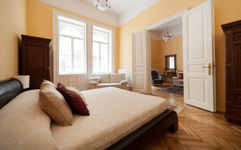 Eladó Lakás 1067 Budapest 6. kerület 