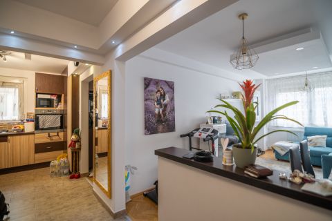 Eladó Lakás 1035 Budapest 3. kerület 