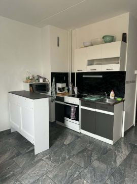 Eladó Lakás 9200 Mosonmagyaróvár , Móra Ferenc utca közelében