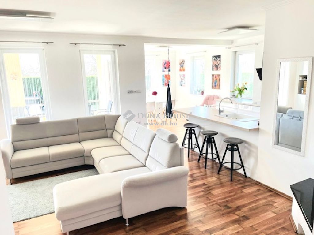 7630 Pécs — 1/21