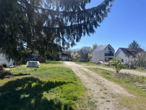 Eladó Telek 2092 Budakeszi 