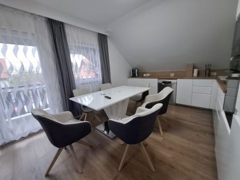 Eladó Lakás 2315 Szigethalom , Felújított lakás Szigethalmon 