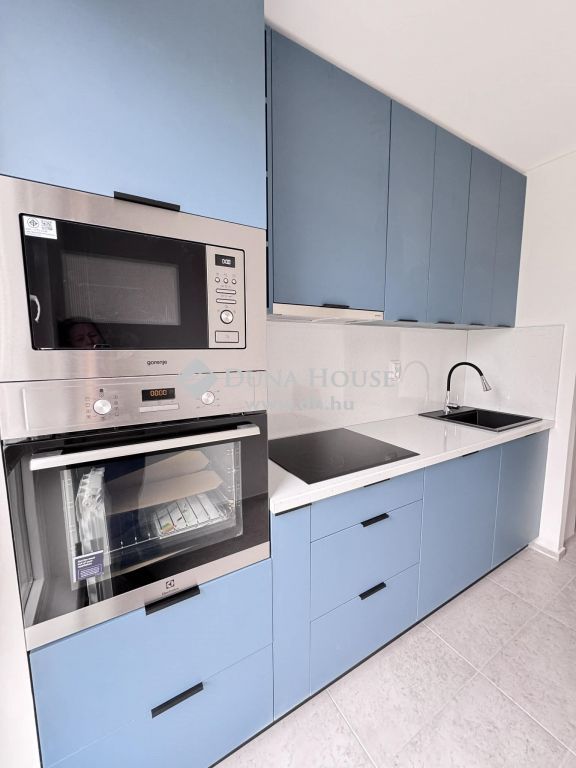 7632 Pécs — 1/29