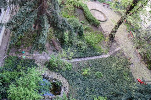 Eladó Lakás 1015 Budapest 1. kerület , Mária térnél napféyes, erkélyes lakás.