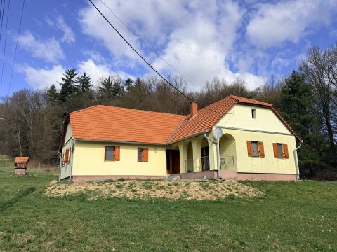 Eladó Ház 9982 Apátistvánfalva 