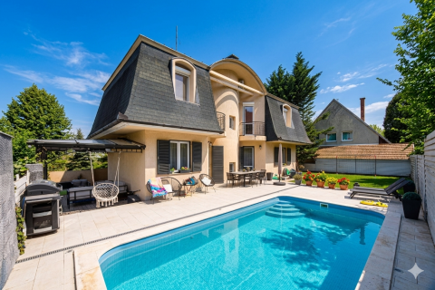 Eladó Ház 1028 Budapest 2. kerület 