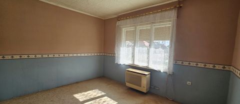 Eladó Ház 2251 Tápiószecső 