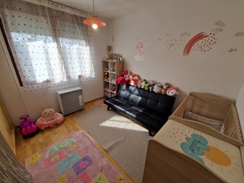 Eladó Lakás 6500 Baja 