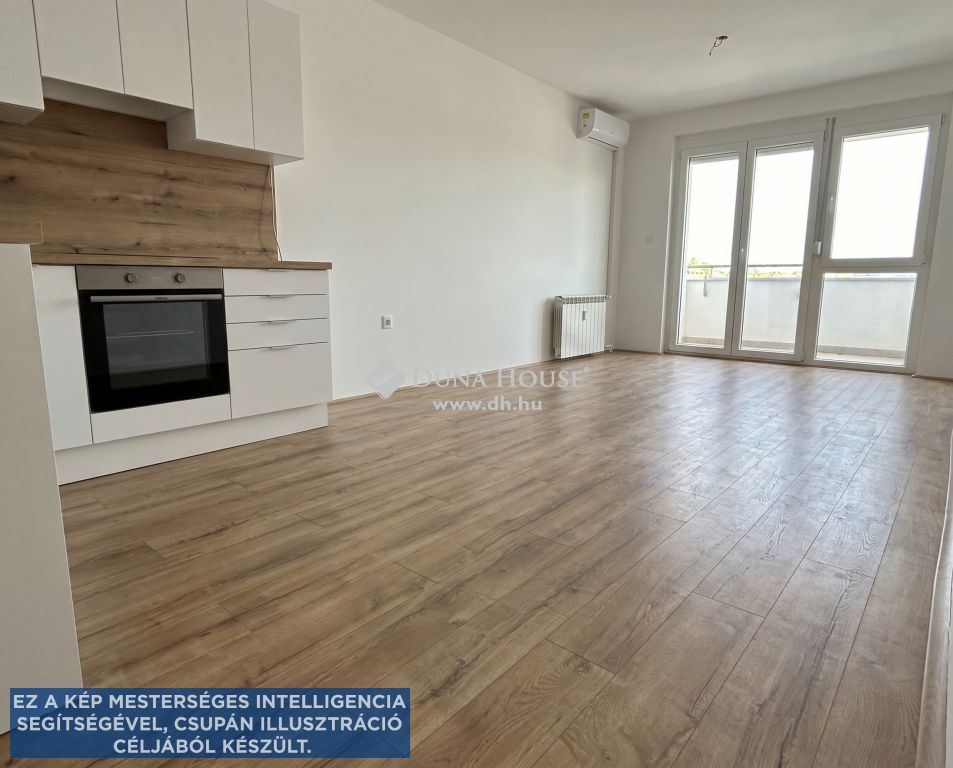 7636 Pécs , Kertvárosban felújított 3 szobás erkélyes lakás — 1/17