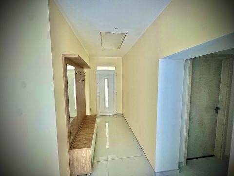 Eladó Ház 1188 Budapest 18. kerület Kétgenerációs Ház, Nagy Telekkel