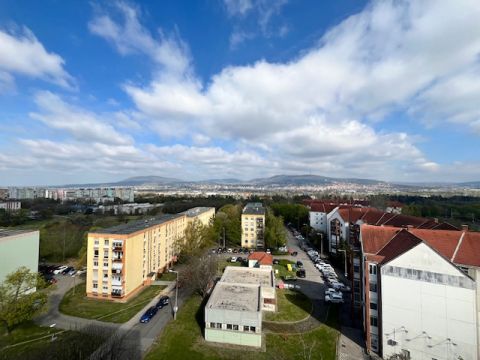 Eladó Lakás 7632 Pécs 