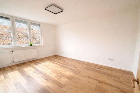 Eladó Lakás 1142 Budapest 14. kerület , 1142 Budapest 14, Zugló