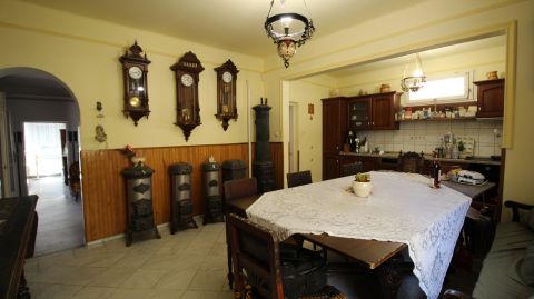 Eladó Ház 2117 Isaszeg 