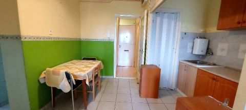 Eladó Lakás 5440 Kunszentmárton , 5440 Kunszentmárton, Jó központi