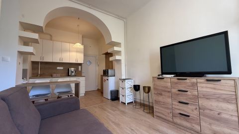 Kiadó Lakás 9700 Szombathely Szombathely Szelestey utcában