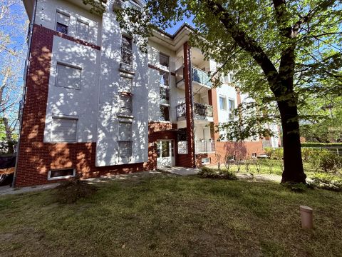 Eladó Lakás 1104 Budapest 10. kerület , ÓHEGY, ÁRNYASLIGET LKP., 2 SOBÁS, 56m2-es, JÓ ÁLLAPOTÚ LAKÁS