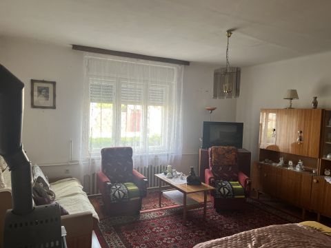 Eladó Ház 9600 Sárvár Sárvár