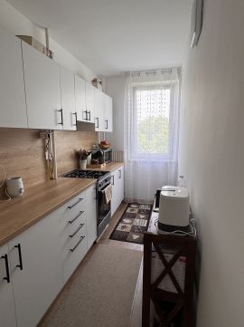 Eladó Lakás 8200 Veszprém 