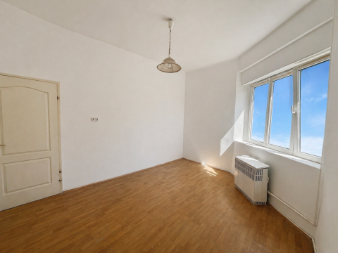 Eladó Lakás 2151 Fót , Fót