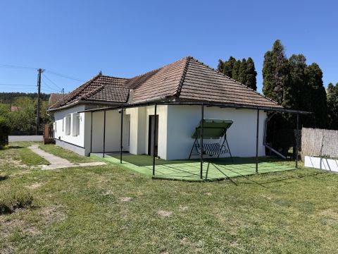 Eladó Ház 2241 Sülysáp Fő út