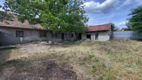 Eladó Ház 6131 Szank 
