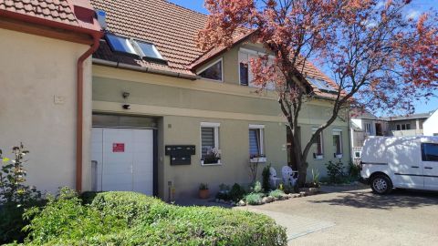 Eladó Lakás 3300 Eger 