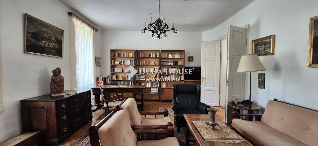7624 Pécs , Barbakán közeli családi ház-garázzsal-kis kerttel — 1/23