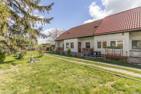 Eladó Ház 8145 Nádasdladány 