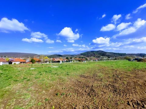 Eladó Telek 2612 Kosd 