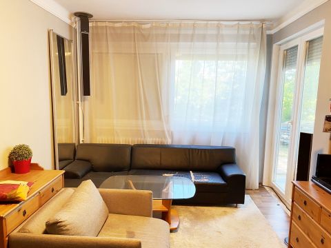 Eladó Lakás 1118 Budapest 11. kerület , Nagyszeben úton másfeles lakás beállóval, tárolóval