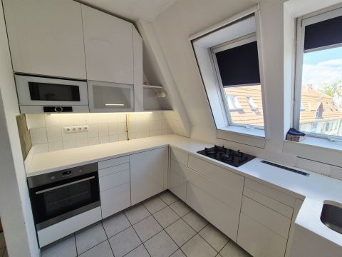 Eladó Lakás 6000 Kecskemét , Kecskemét Belvárosában 