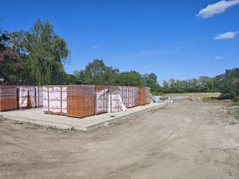 Eladó Ház 2338 Áporka 