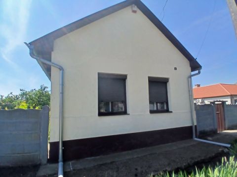 Eladó Ház 4242 Hajdúhadház 