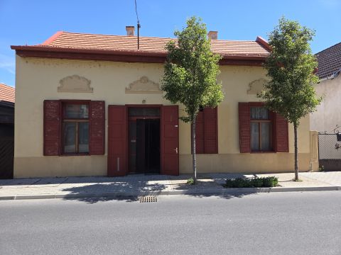 Eladó Ház 8258 Badacsonytomaj 