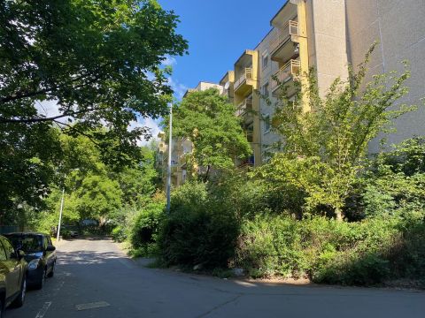 Eladó Lakás 1033 Budapest 3. kerület Kaszásdűlőn
