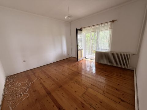 Eladó Ház 2541 Lábatlan  