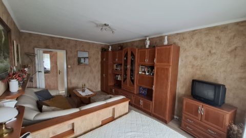 Eladó Lakás 2400 Dunaújváros 