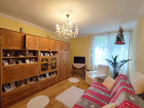 Eladó Lakás 6000 Kecskemét 