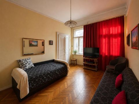 Eladó Lakás 1086 Budapest 8. kerület , 1086 Budapest 8, Magdolna negyed