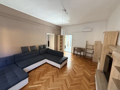 Kiadó Lakás 7621 Pécs 